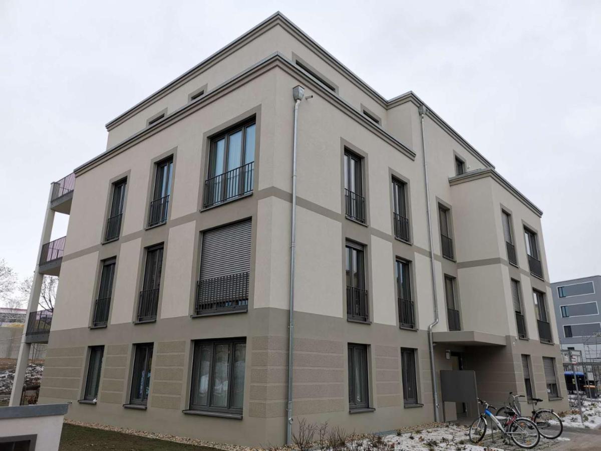 Gemuetliches Privatzimmer In Geraeumiger Gemeinschaftswohnung Dresden Bagian luar foto