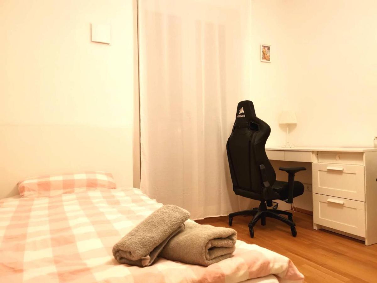 Gemuetliches Privatzimmer In Geraeumiger Gemeinschaftswohnung Dresden Bagian luar foto